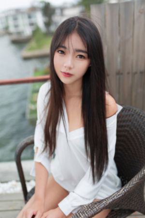 少妇荡乳情欲办公室3-超前点播免费在线观看